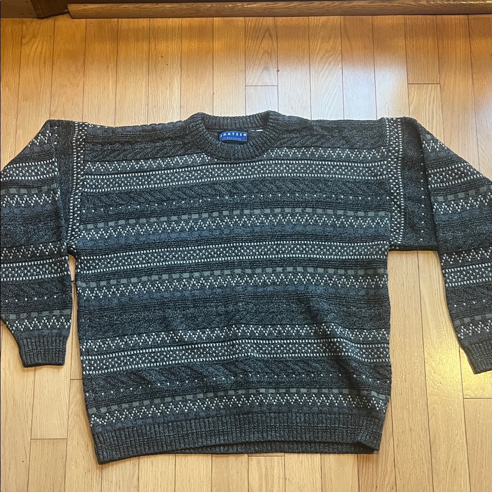 Jantzen Men's Crewneck Sweater